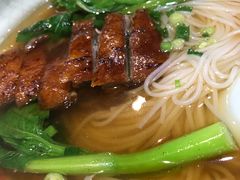 港式烧鸭粉-阿政粤小馆(中央大街店)