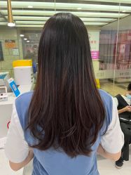 -镁连社·美联社