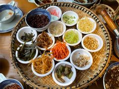 -包整·丝娃娃(一览甲秀楼风景店)