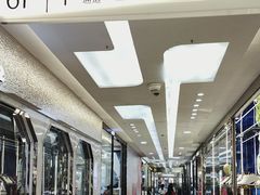 -广州白马服装市场