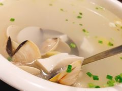 白贝豆腐汤-冯姐生蚝(长隆横琴店)