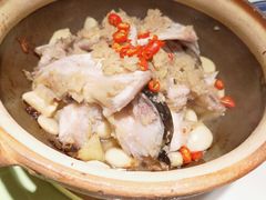 老山姜焗鱼头-原味田园·客家菜·土窑鸡(中航城君尚购物中心店)