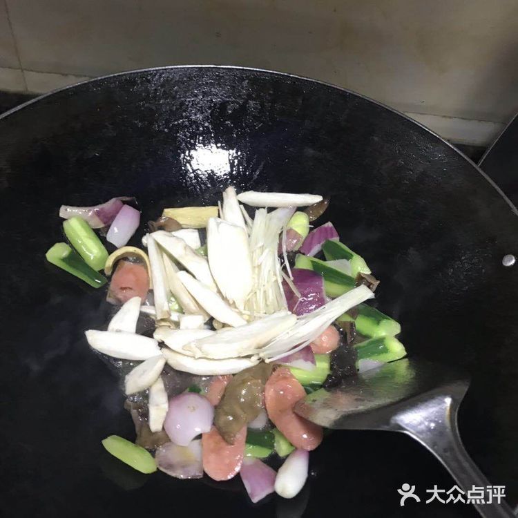 喜欢什么下什么-配料丰富多彩的家常菜