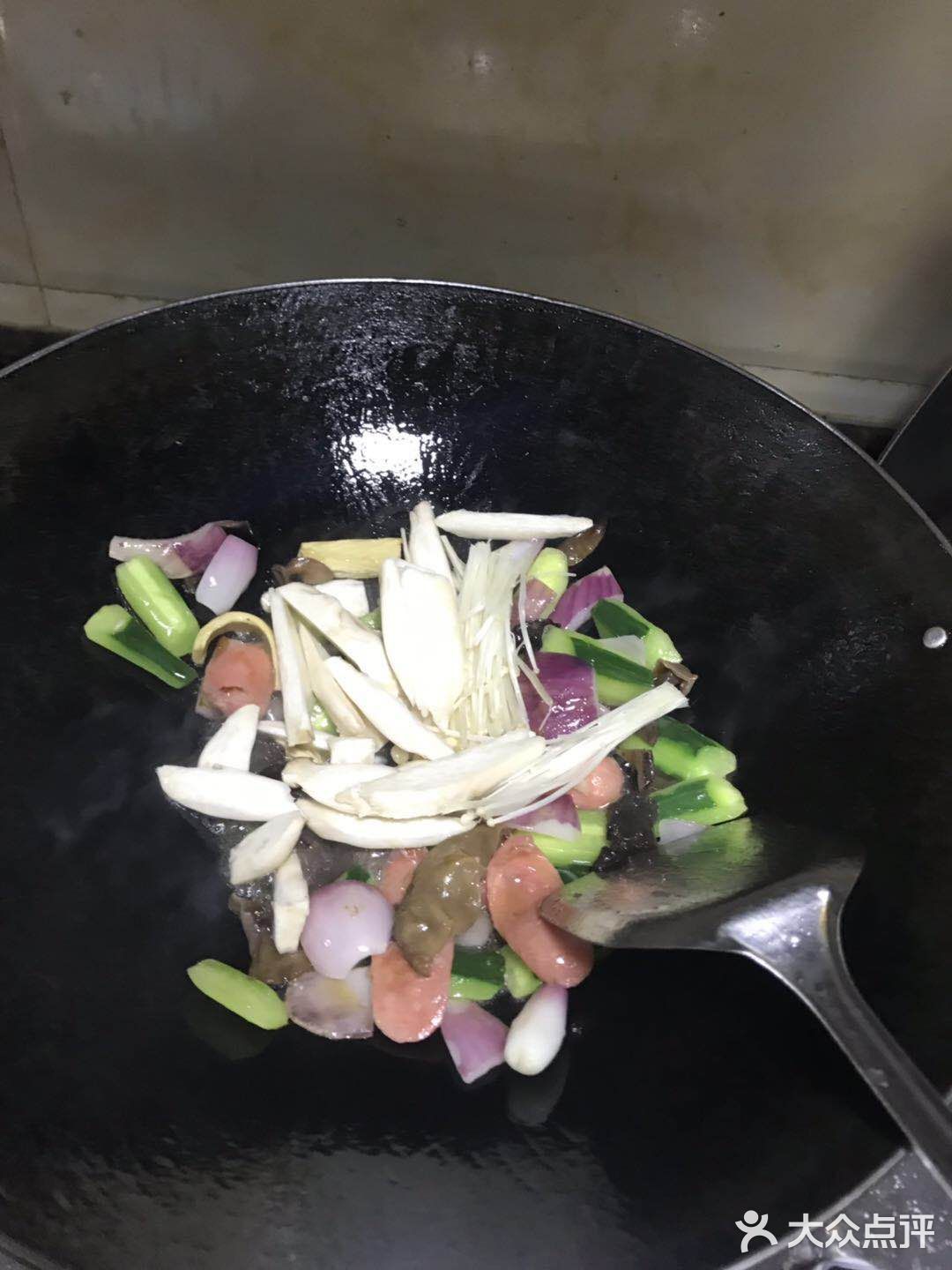 喜欢什么下什么-配料丰富多彩的家常菜