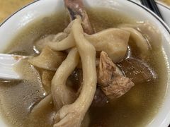 -东巴谷野生菌火锅餐厅