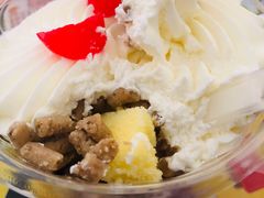 -红宝石·鲜奶小方·海派西点房(南丹店)