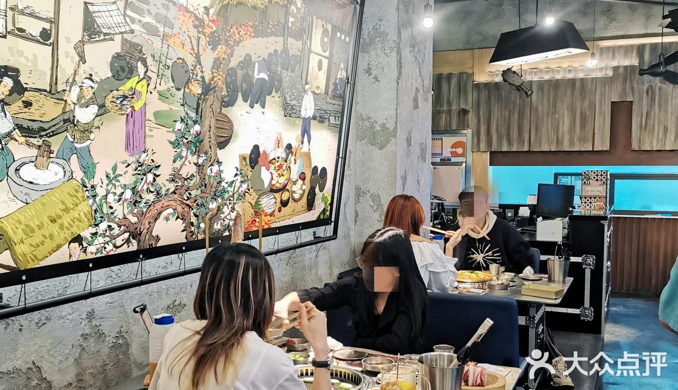 广州探店|广州首家放映厅主题烤肉