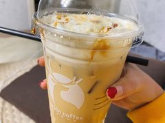 -瑞幸咖啡(临海市银泰城店)