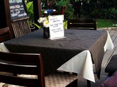 -Dash Teak House