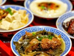 -蓝田九大碗民俗食府(蓝田店)