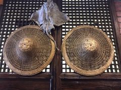 -方国老头包子·39年威海本地老字号•小船海鲜疙瘩汤