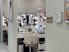 -HIMO海马体照相馆(上海华润CP静安店)