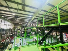 -C7城市运动空间·蹦床·健身·团建