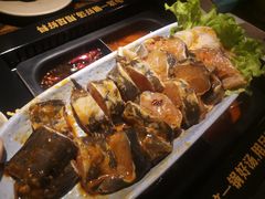 -老牌坊云南鱼豆花火锅(哈西万达店)