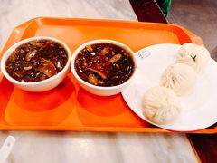 猪肉三鲜包子-天兴居(鲜鱼口街店)