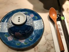 餐具摆设-桂满陇·蟹黄小笼汤包(中山公园店)