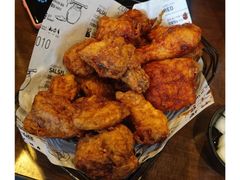 -BHC炸鸡(明洞总店)