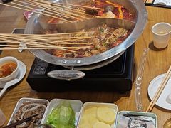 -黔哆哆地摊酸汤火锅(清湖店)