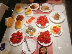 -四海一家自助餐(益田假日广场店)