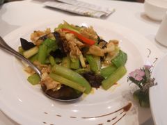 -万龙洲海鲜(大兴绿地缤纷城店)