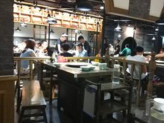 大堂-红九格老火锅(三峡广场店)