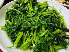 -芦茨金富饭庄·25年老字号·专做稻草鸡