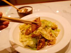 锅包菜炒馕-巴依老爷新疆美食(常营店)