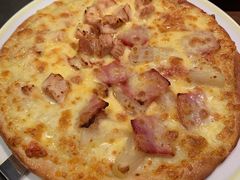 培根鸡肉双拼披萨-萨莉亚意式餐厅(杭州西溪龙湖天街店)