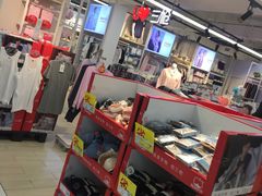 -家乐福(古北店)