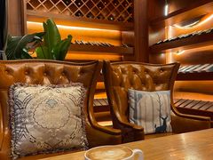 -桉树林A coffee 森林餐厅(三圣乡店)
