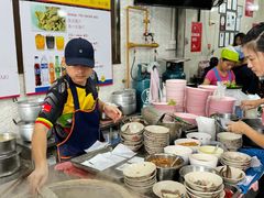 -榮泰米粉湯(Left Shop)