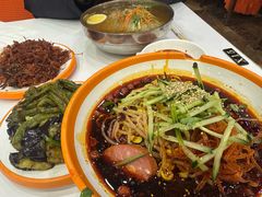 -三姐妹冷面馆(保卫路店)