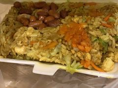 鸡肉咖喱炒面-老婆婆炒饭(小白楼1902欧式风情街店)