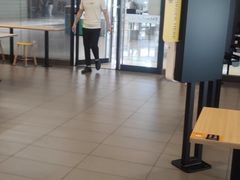 -麦当劳(石坝服务区店)