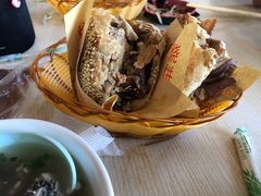 -洪峰浩老北京烧饼夹肉(角门路店)