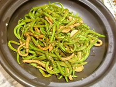 -大胡同天津菜·海肠捞饭·津门皮皮虾锅贴一绝(西姜井店)