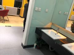 -悦健身游泳健身馆(宋家庄店)