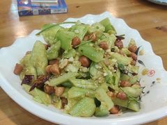-亿牌牌东北烧烤(怀特店)