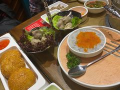 -左庭右院鲜牛肉火锅(金山万达店)