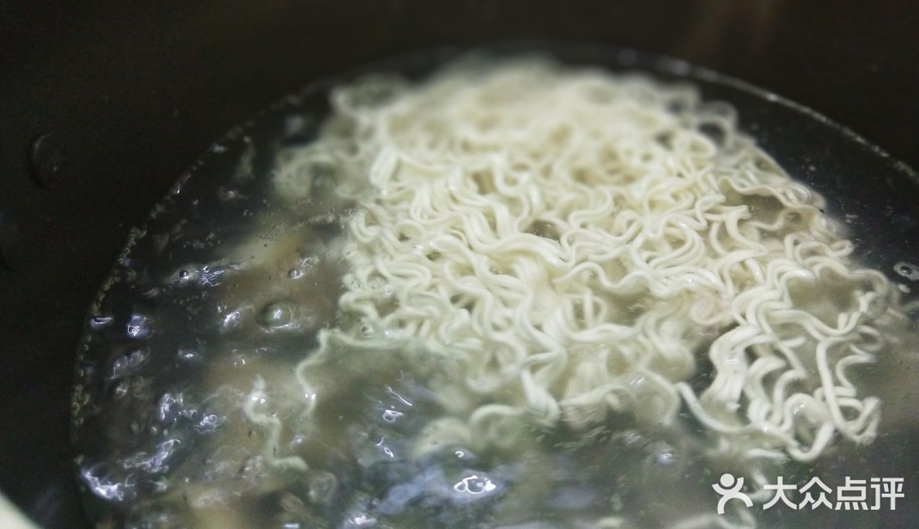 懒得做饭，来一碗健康营养又方便的馄饨面