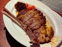 -MONICH牛排融合餐厅(和义大道购物中心店)