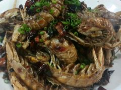 -顺峰渔港中国人的餐厅