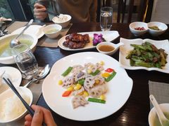 -拾溪餐厅·包厢(杭州千禧度假酒店)