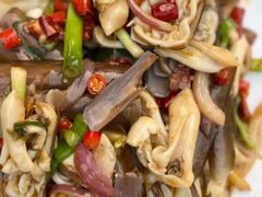 -四川小胡子海鲜(丁村万人海鲜广场店)