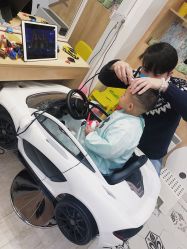 -奇怪的独角兽亲子理发沙龙