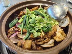 -胡须佬鸡煲四季火锅店(石厦西村直营店)