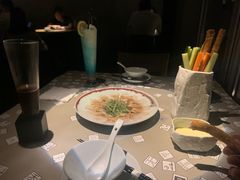 -穹六人间 people 6(岳阳路店)