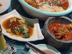 -呷湘厨·鱼汤捞饭·剁椒鱼头·辣椒炒肉(国家会展中心店)