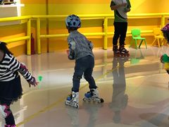 -阿布溜溜·轮滑(21世纪太阳城店)