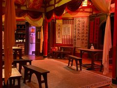 -暴风岛沉浸式体验馆(百联世纪店)